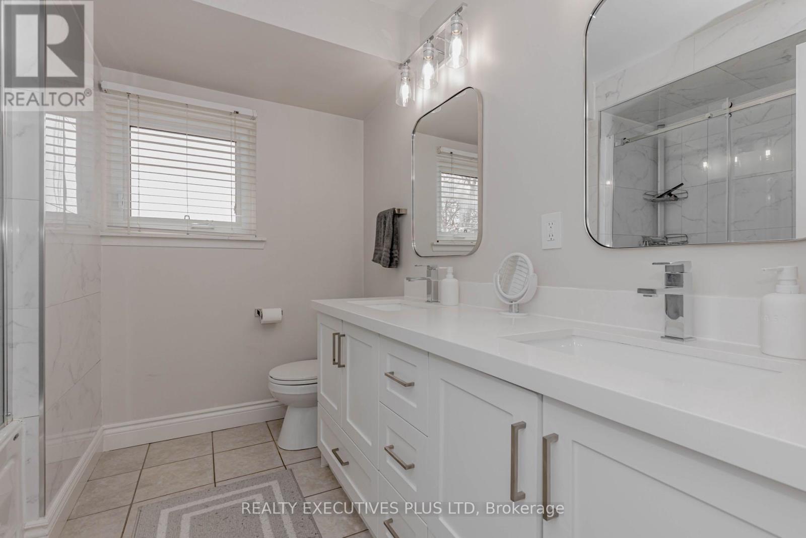 68 Leander Street, Brampton, Ontario  L6S 3M7 - Photo 31 - W12926830