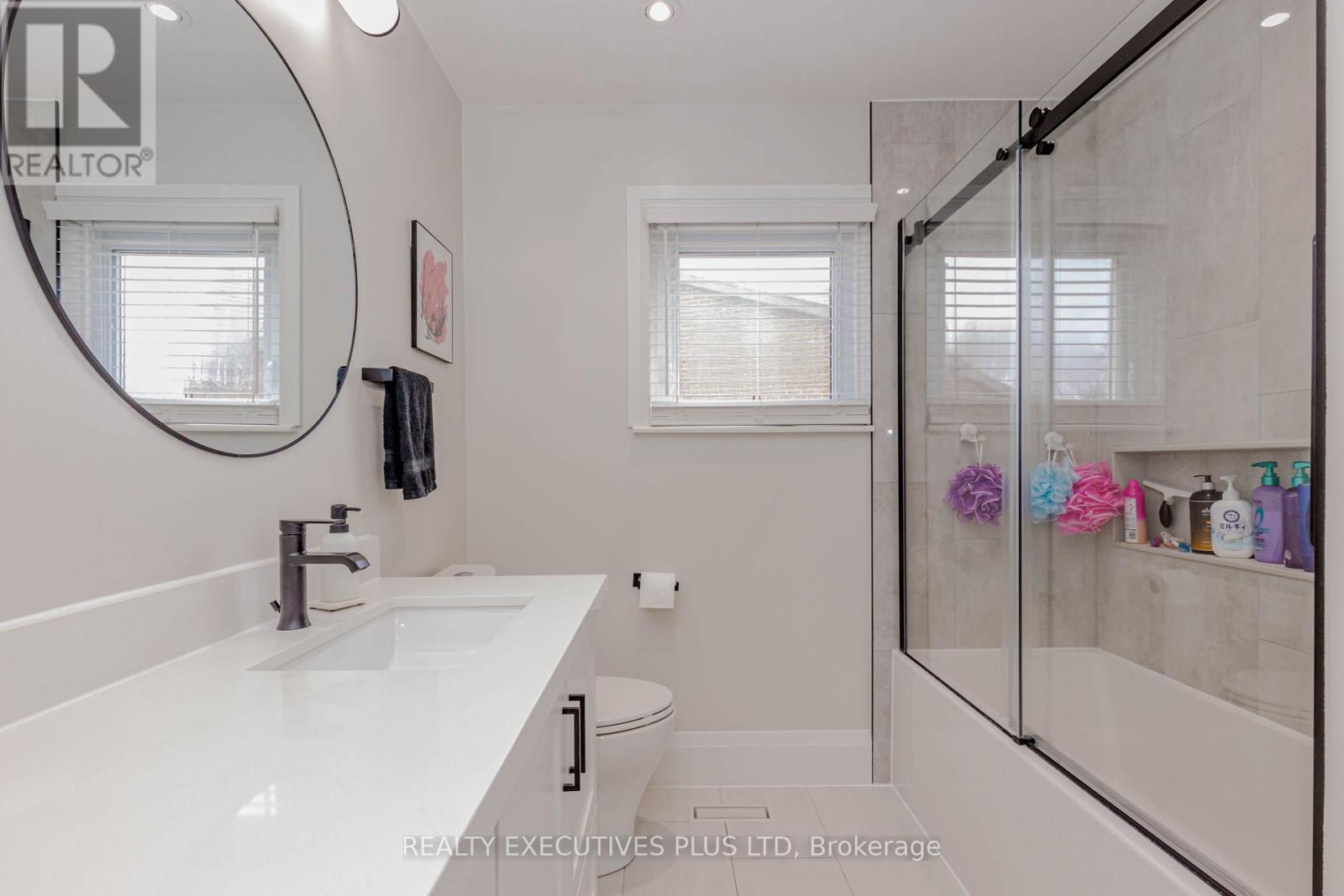 68 Leander Street, Brampton, Ontario  L6S 3M7 - Photo 36 - W12926830