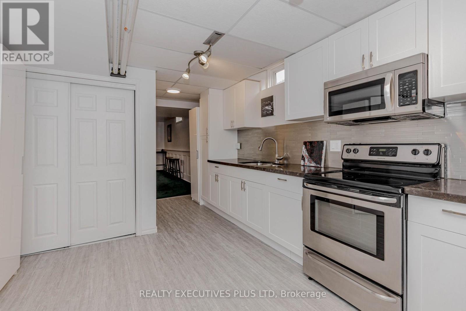 68 Leander Street, Brampton, Ontario  L6S 3M7 - Photo 40 - W12926830