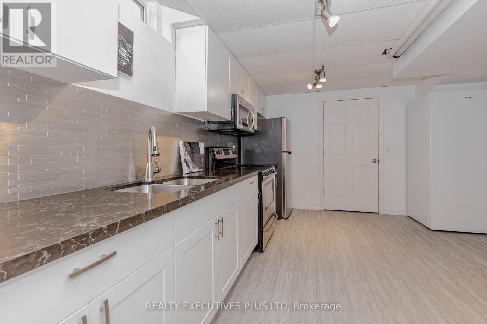 68 Leander Street, Brampton, Ontario  L6S 3M7 - Photo 41 - W12926830