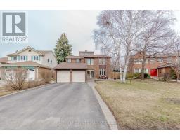 68 LEANDER STREET, Brampton, Ontario
