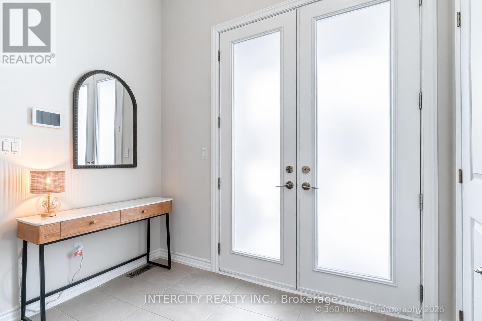 57 Purple Sage Drive, Brampton, Ontario  L6P 4P5 - Photo 2 - W12926834