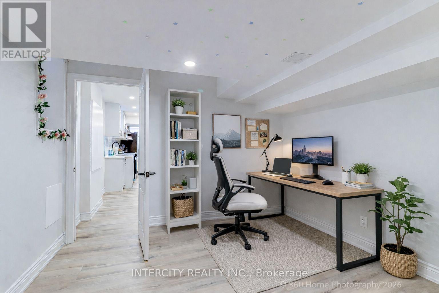 57 Purple Sage Drive, Brampton, Ontario  L6P 4P5 - Photo 25 - W12926834