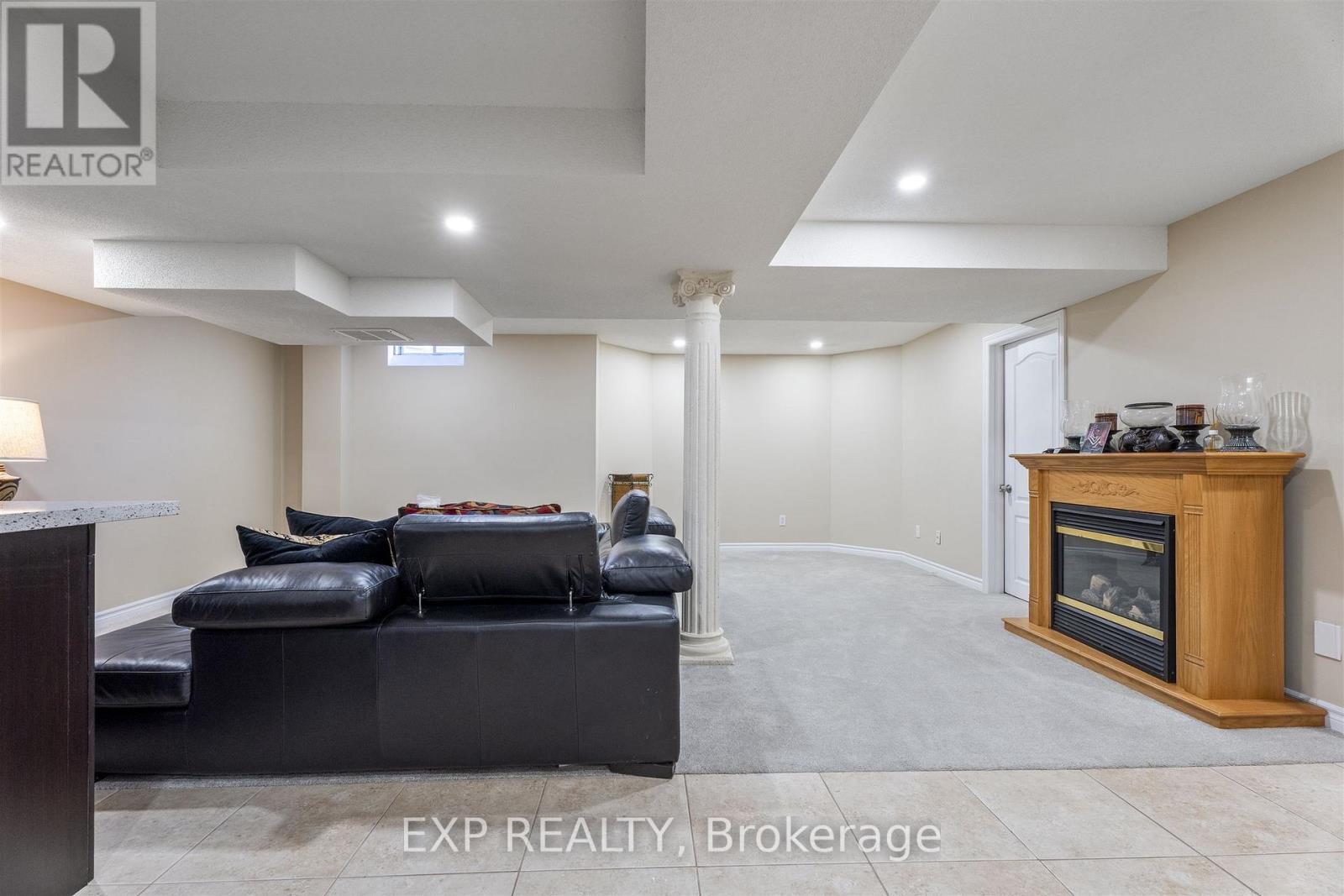 76 Hiberton Crescent, Brampton, Ontario  L7A 3C9 - Photo 16 - W12926858