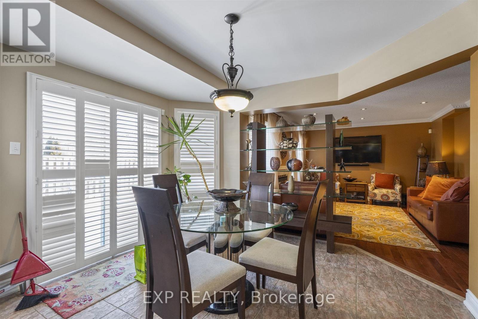 76 Hiberton Crescent, Brampton, Ontario  L7A 3C9 - Photo 7 - W12926858