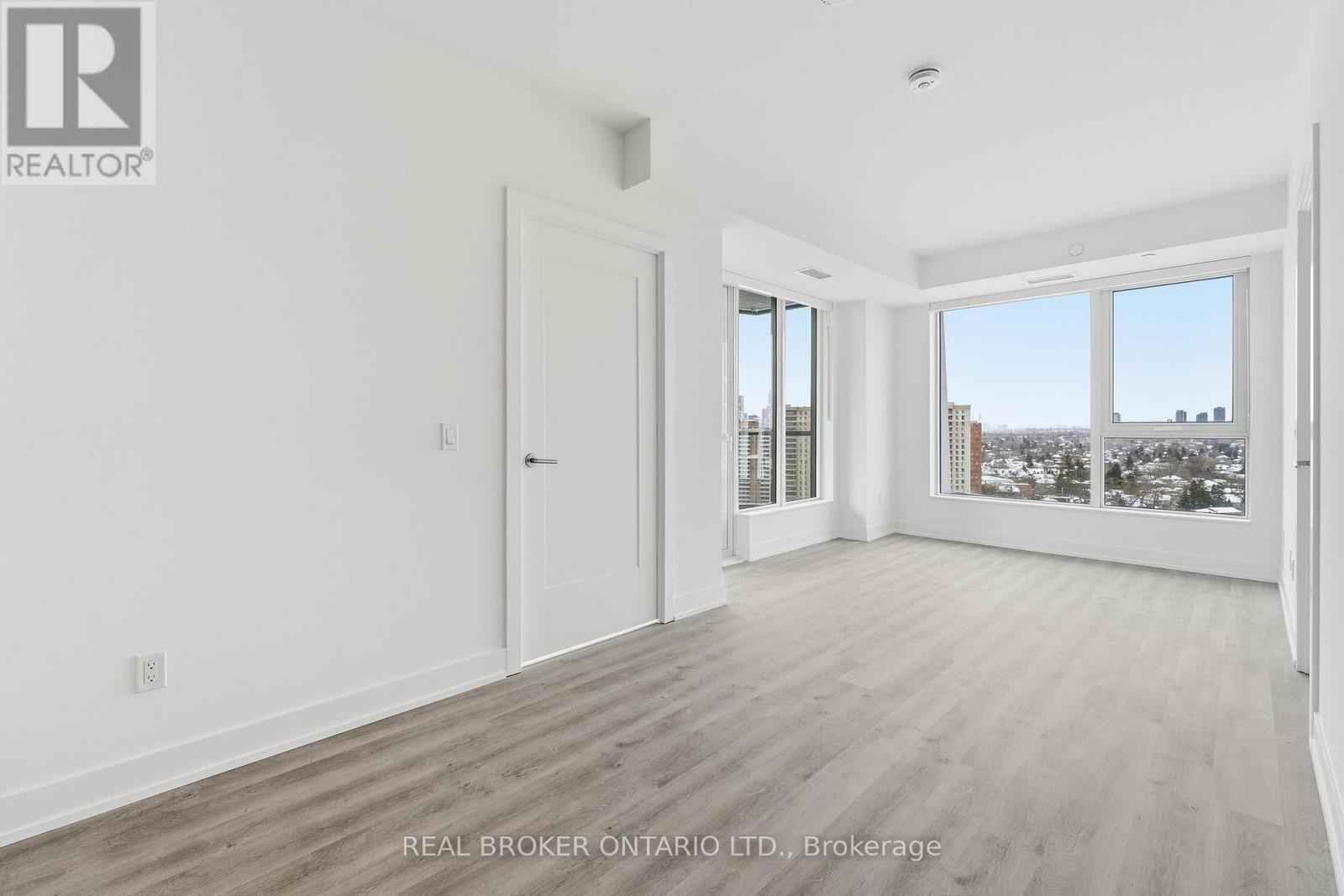 1906 - 60 Central Park Roadway, Toronto, Ontario M9A 0E6 - Photo 9 - W12926860