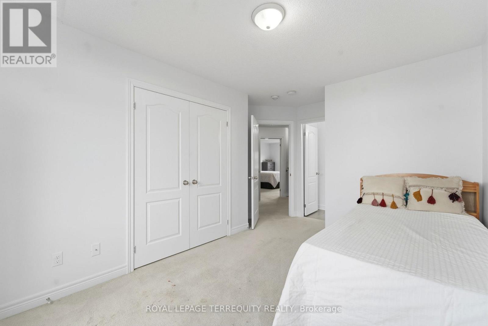 35 Colonel Lyall Street, St. Catharines, Ontario  L2P 0B3 - Photo 28 - X12926802