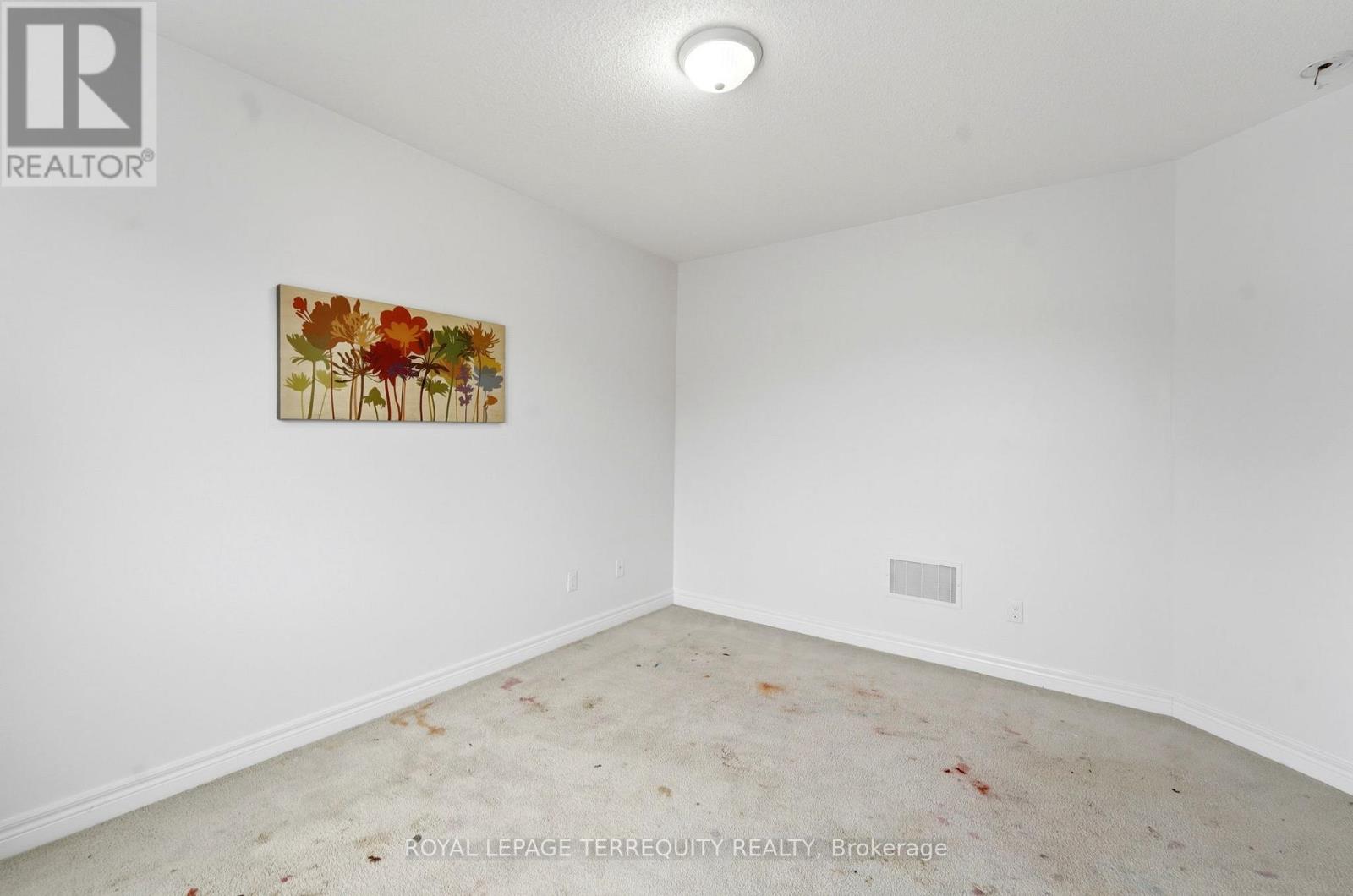 35 Colonel Lyall Street, St. Catharines, Ontario  L2P 0B3 - Photo 32 - X12926802