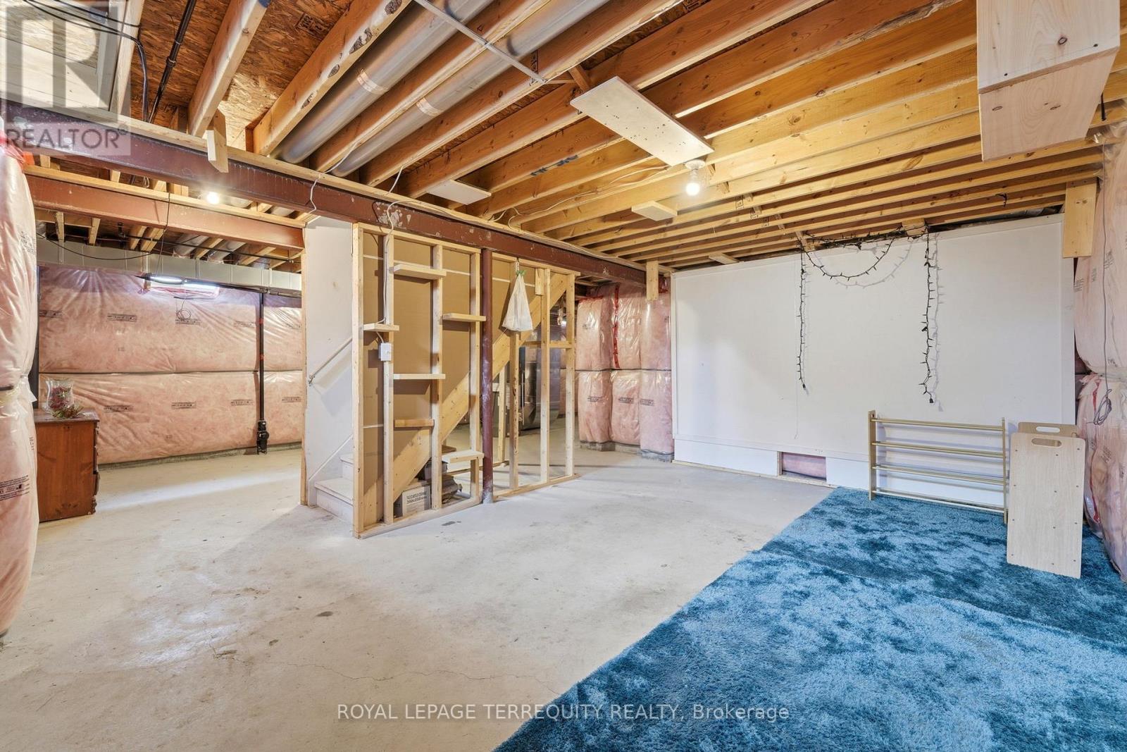 35 Colonel Lyall Street, St. Catharines, Ontario  L2P 0B3 - Photo 34 - X12926802