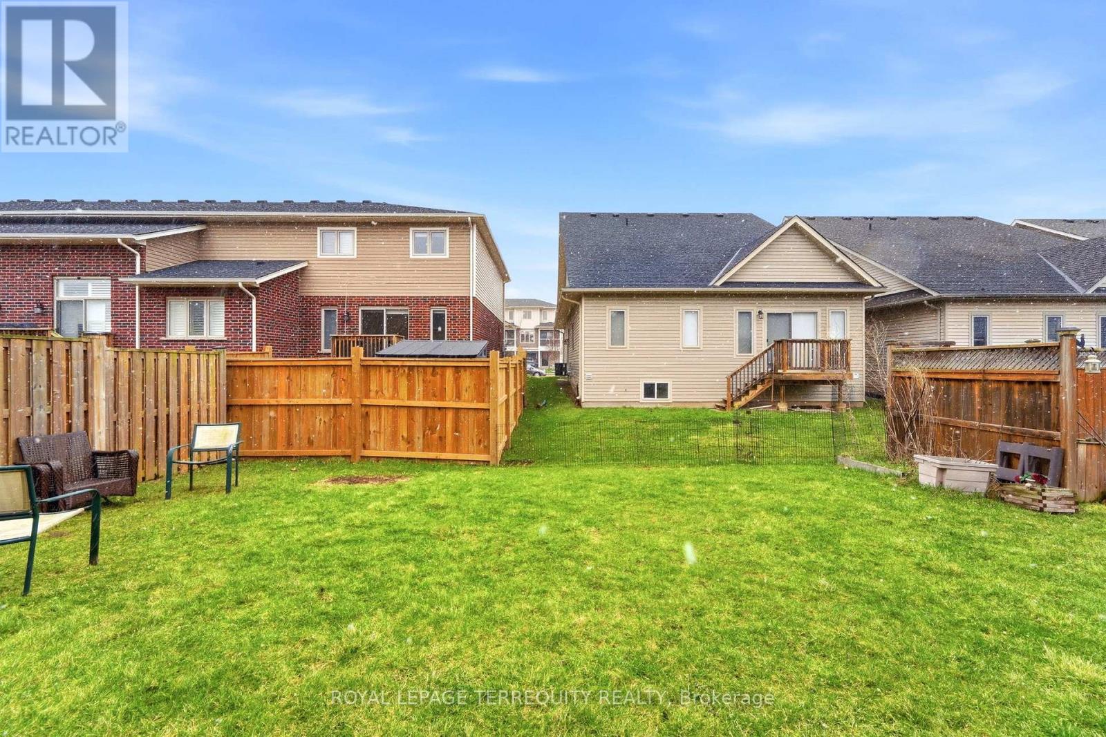 35 Colonel Lyall Street, St. Catharines, Ontario  L2P 0B3 - Photo 39 - X12926802