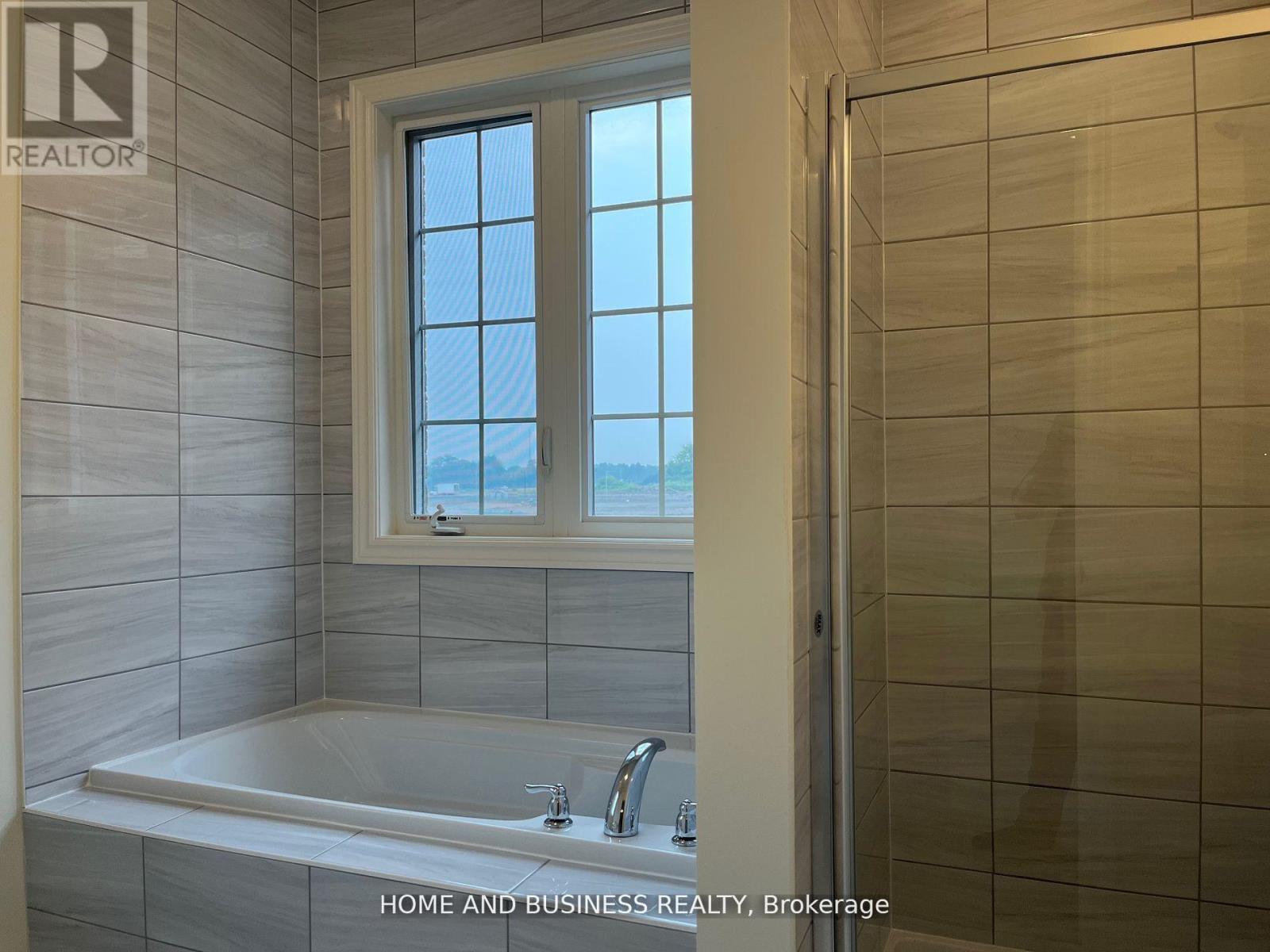 50 Holcomb Terrace, Hamilton, Ontario L8B 1Z8 - Photo 14 - X12926806