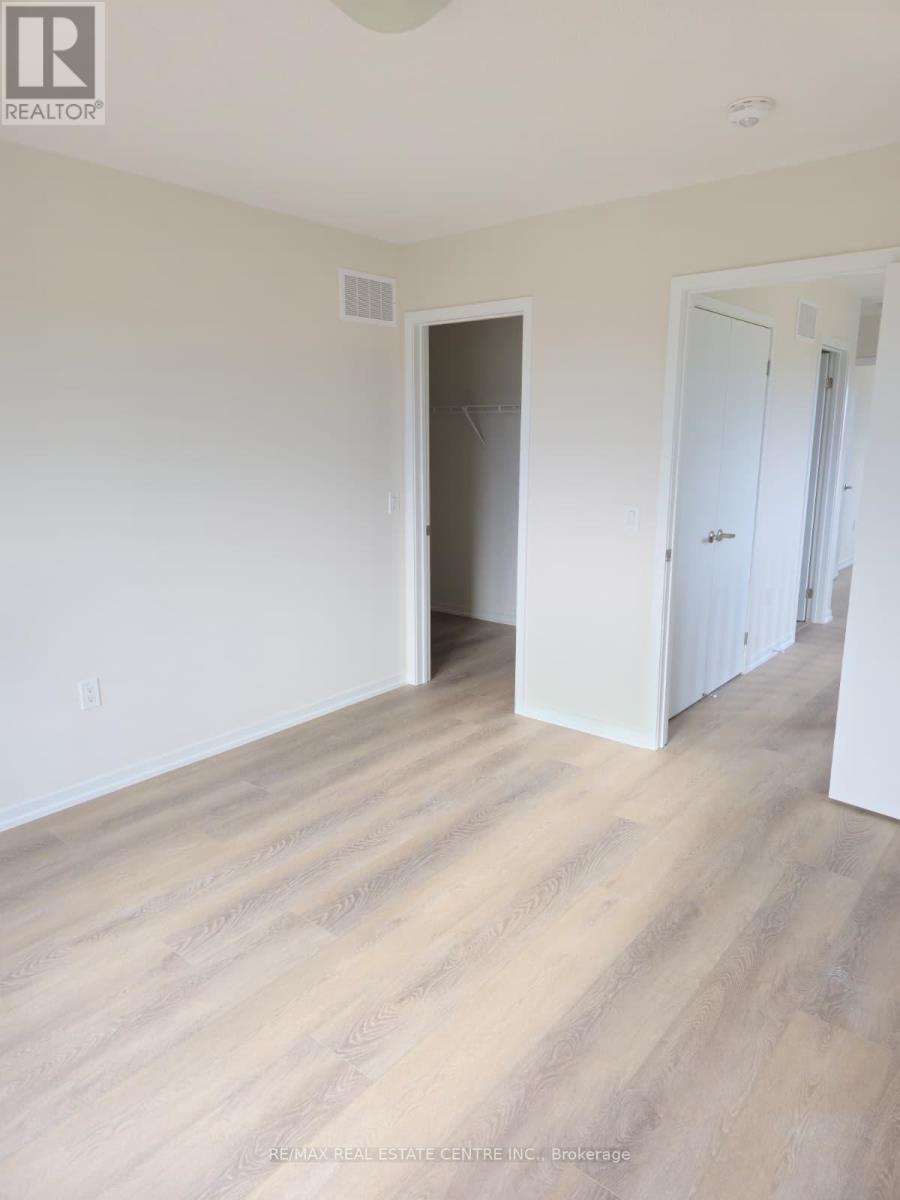 31 - 170 Attwater Drive, Cambridge, Ontario  N1R 5S2 - Photo 11 - X12926836