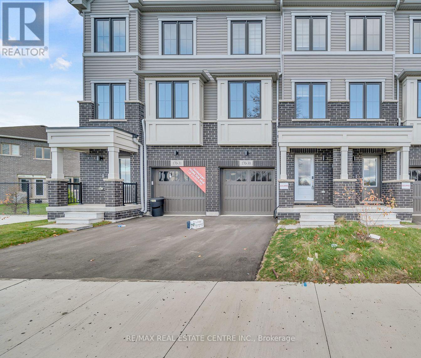31 - 170 Attwater Drive, Cambridge, Ontario  N1R 5S2 - Photo 2 - X12926836