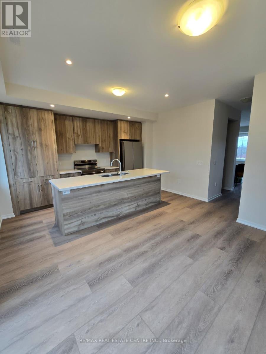 31 - 170 Attwater Drive, Cambridge, Ontario  N1R 5S2 - Photo 5 - X12926836