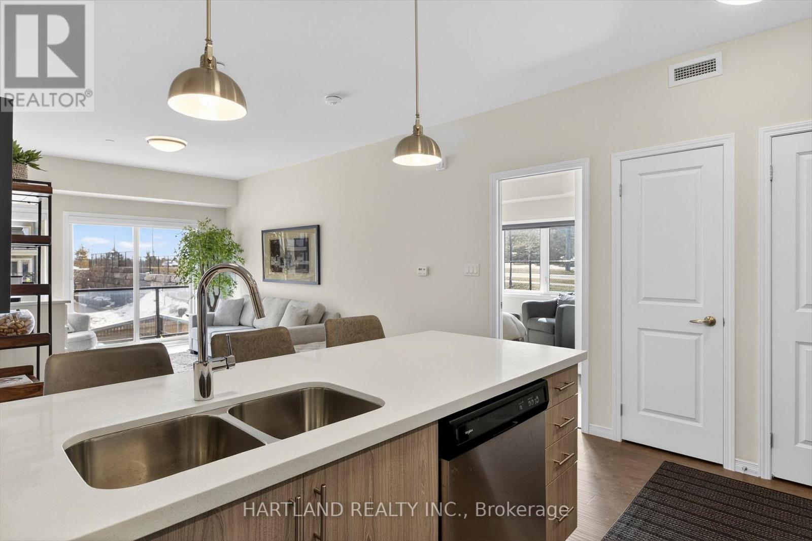 210 - 340 Florence Drive, Peterborough, Ontario K9J 0K4 - Photo 14 - X12926864