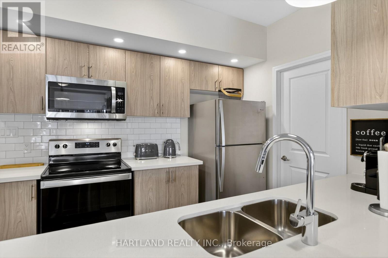 210 - 340 Florence Drive, Peterborough, Ontario K9J 0K4 - Photo 28 - X12926864