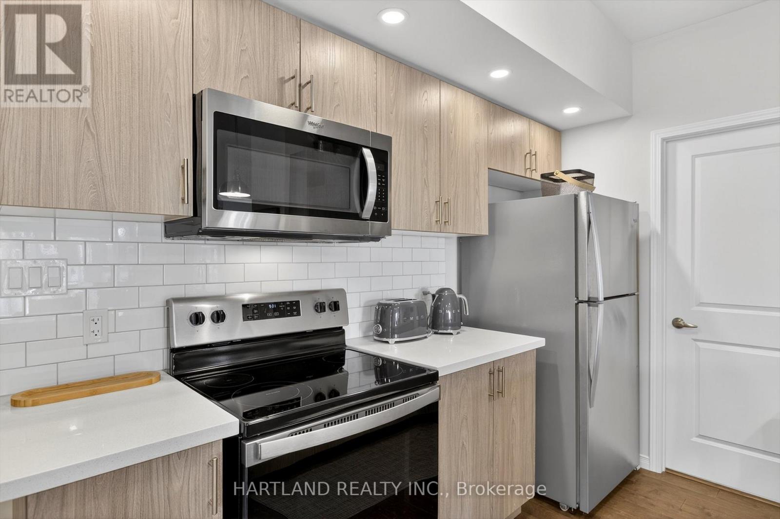 210 - 340 Florence Drive, Peterborough, Ontario K9J 0K4 - Photo 33 - X12926864