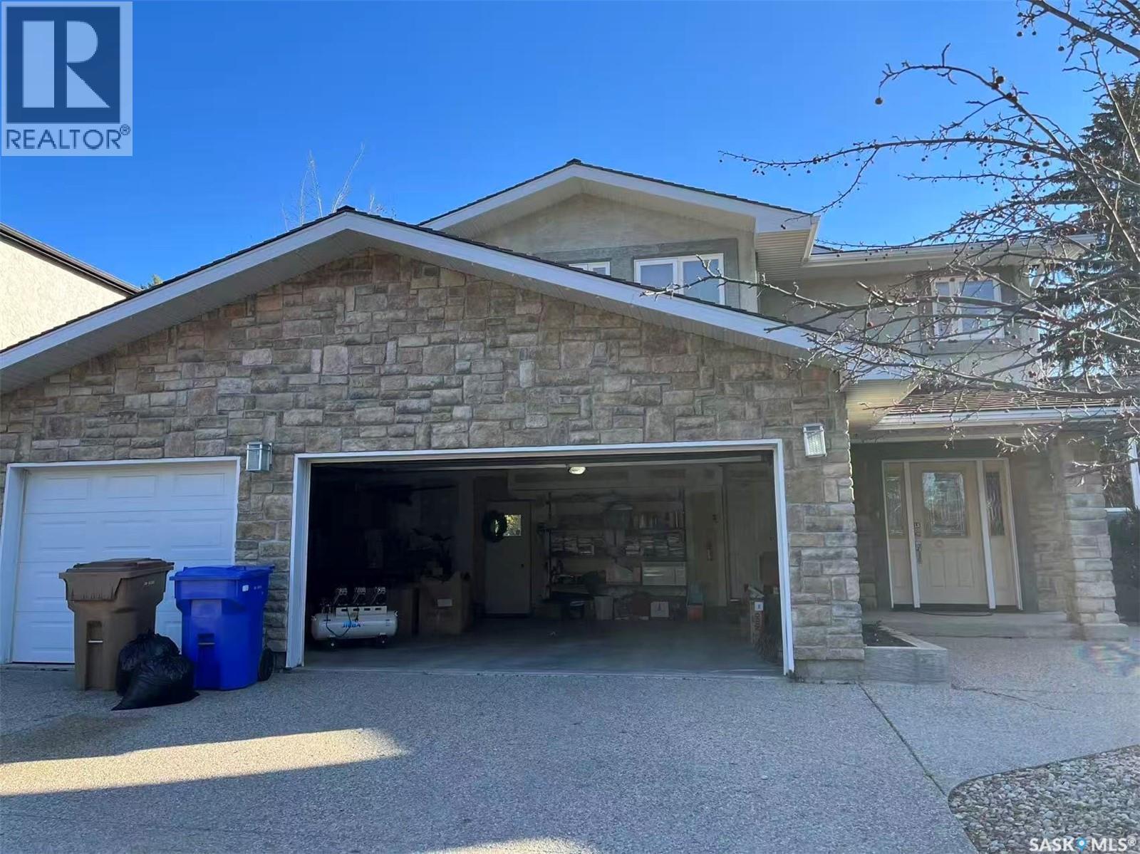 13 Martin Street, Regina, Saskatchewan  S4S 3W2 - Photo 2 - SK031044