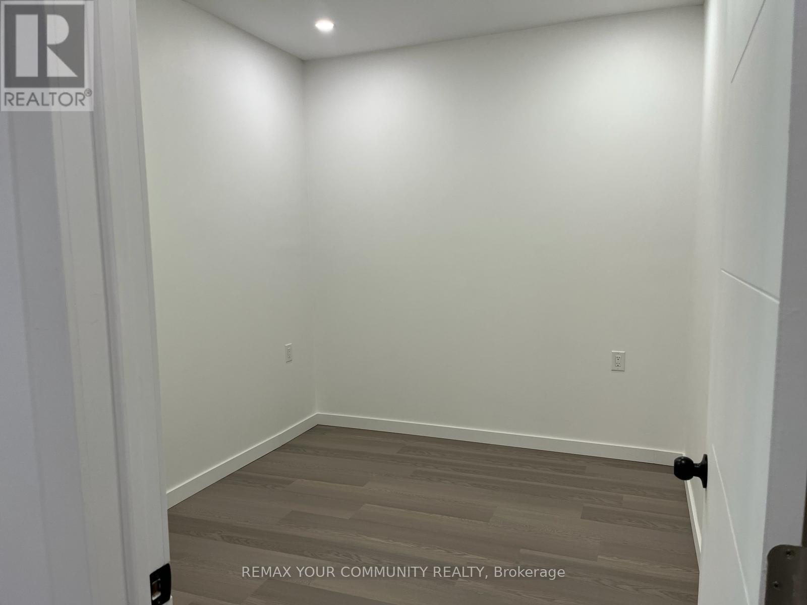 66 Woodhaven Avenue, Aurora, Ontario  L4G 3Y2 - Photo 14 - N12922784