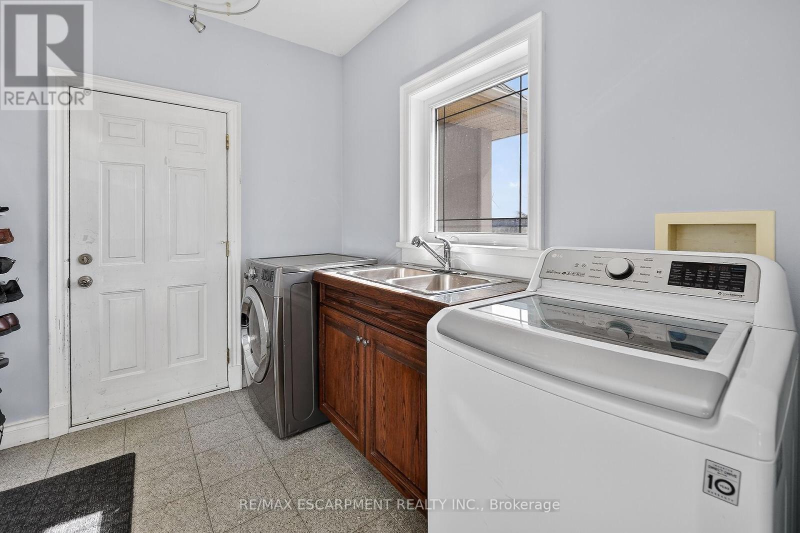 4491 Haldimand 20 Road, Haldimand, Ontario  N1A 2W3 - Photo 36 - X12924236