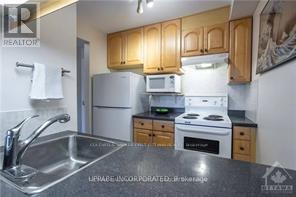 205 - 6376 Bilberry Drive, Ottawa, Ontario K1C 4P6 - Photo 6 - X12923732