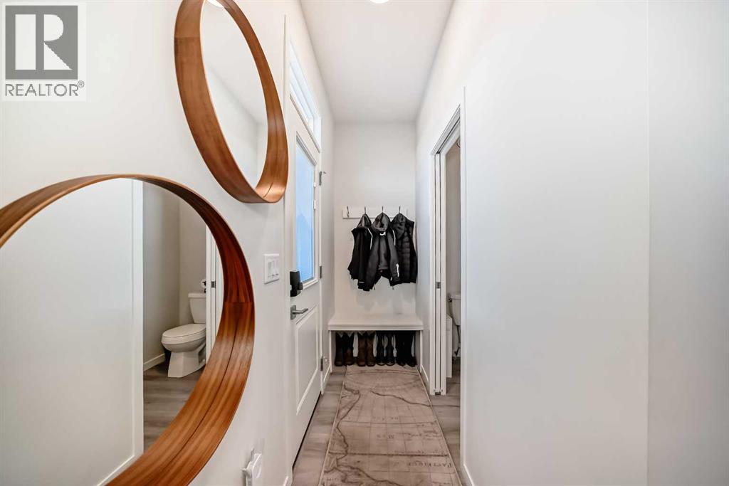 4 Yarrow Street, Okotoks, Alberta  T1S 4E6 - Photo 15 - A2282928