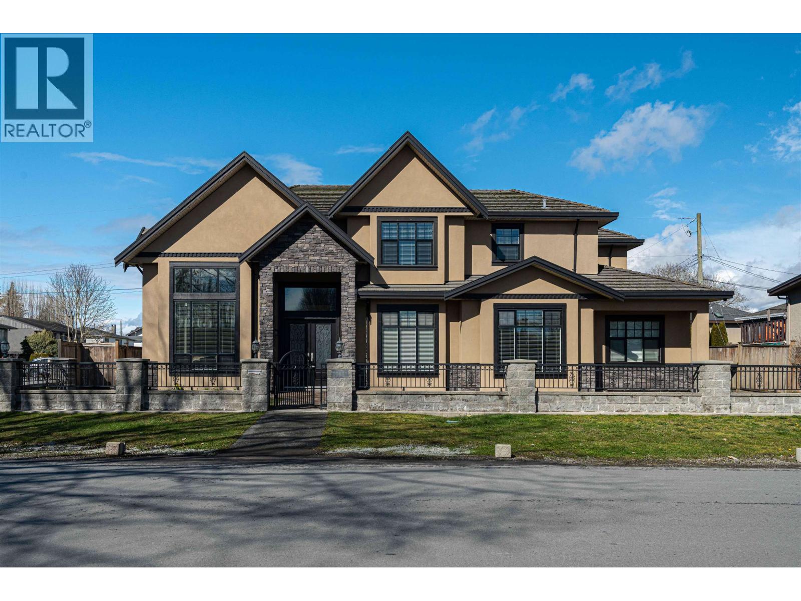 10931 Maddocks Road, Richmond, British Columbia  V7A 3N1 - Photo 1 - R3103057