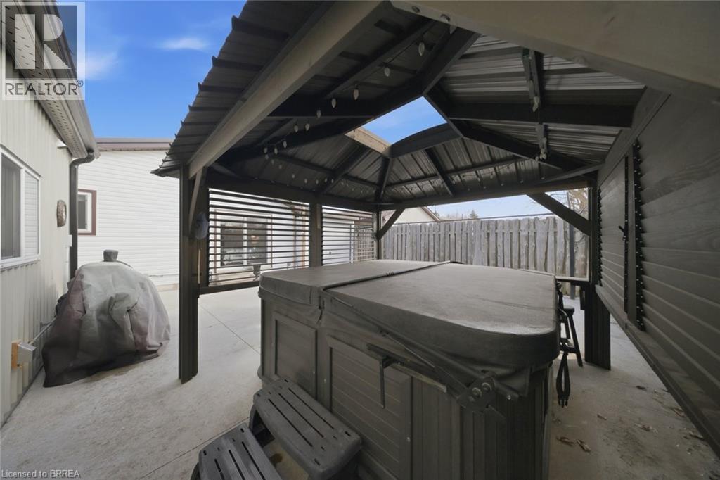 136 Woodlawn Ave Avenue, Brantford, Ontario  N3R 6S2 - Photo 46 - 40812331