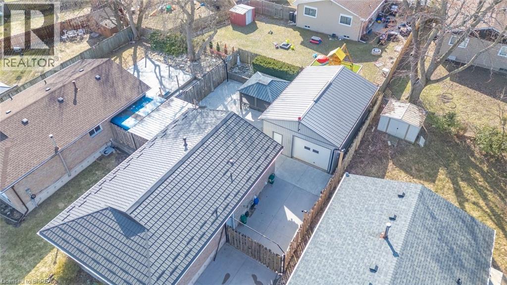 136 Woodlawn Ave Avenue, Brantford, Ontario  N3R 6S2 - Photo 47 - 40812331