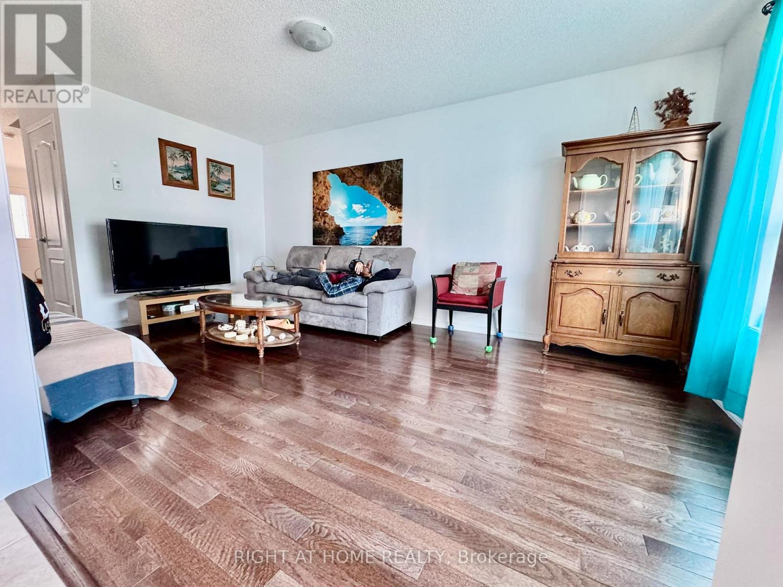 2110 Galloway Street, Innisfil, Ontario  L9S 4B7 - Photo 23 - N12915842