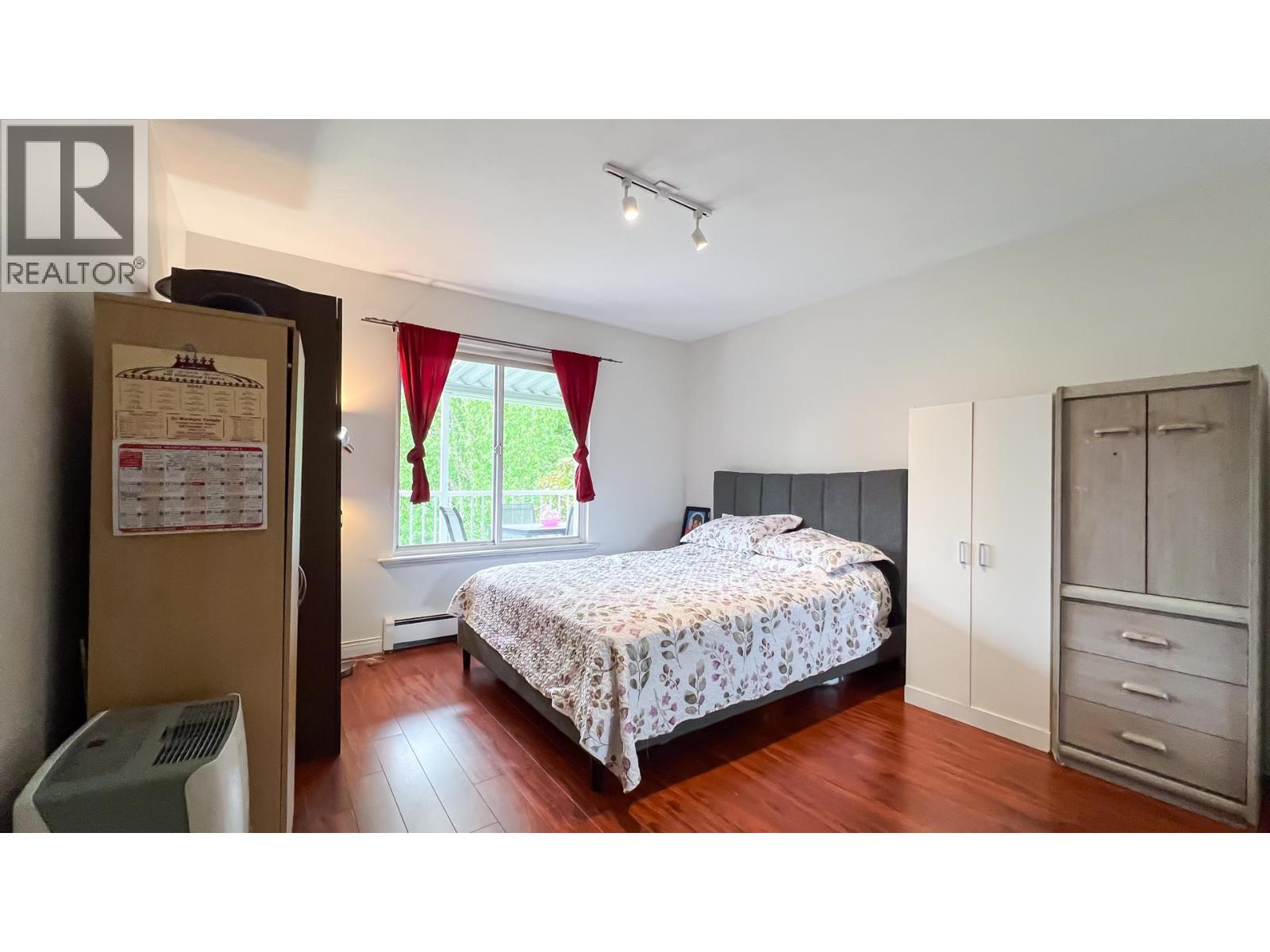 1553 Burrill Avenue, North Vancouver, British Columbia  V7K 1L8 - Photo 12 - R3104182