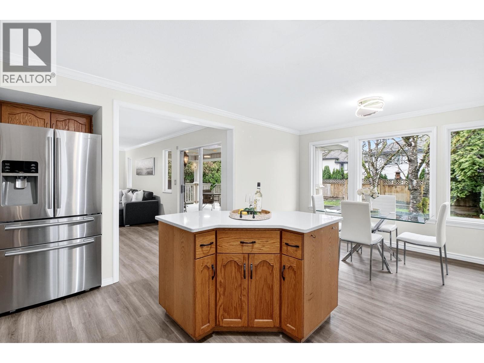 12335 206 Street, Maple Ridge, British Columbia  V2X 0M6 - Photo 11 - R3104186