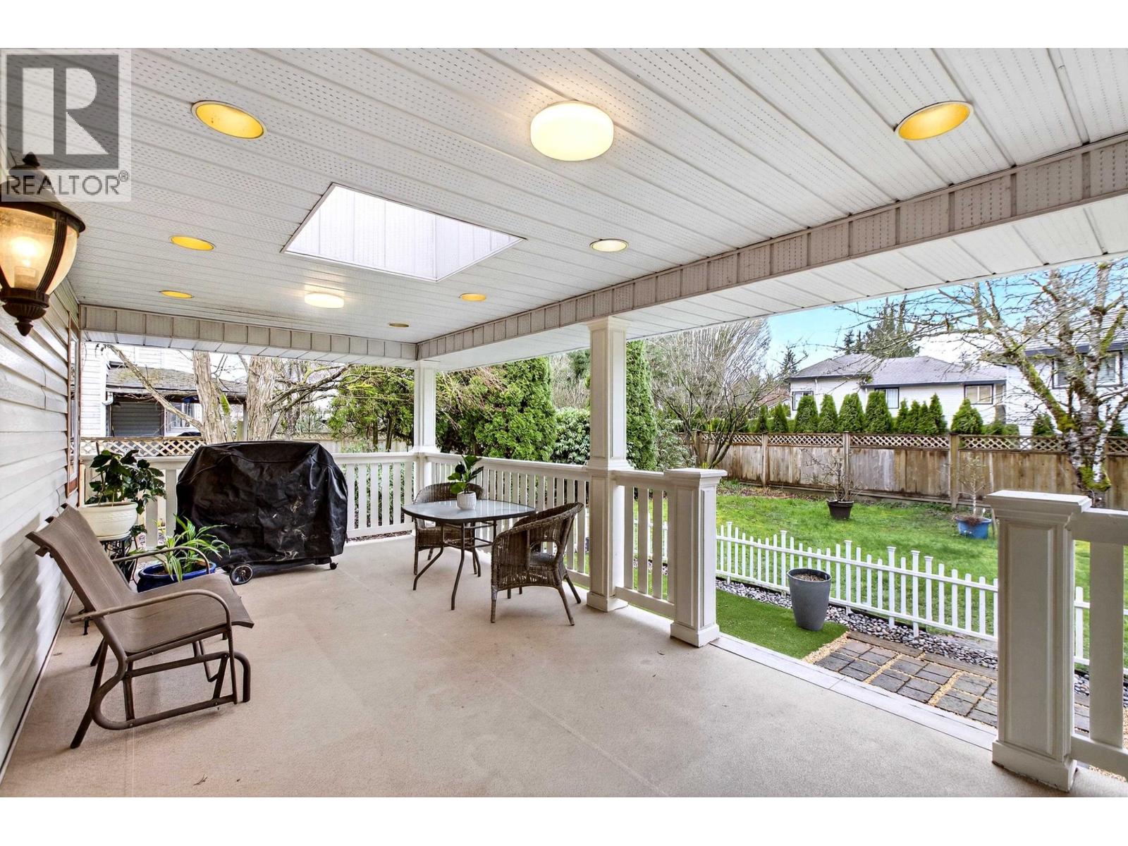 12335 206 Street, Maple Ridge, British Columbia  V2X 0M6 - Photo 29 - R3104186