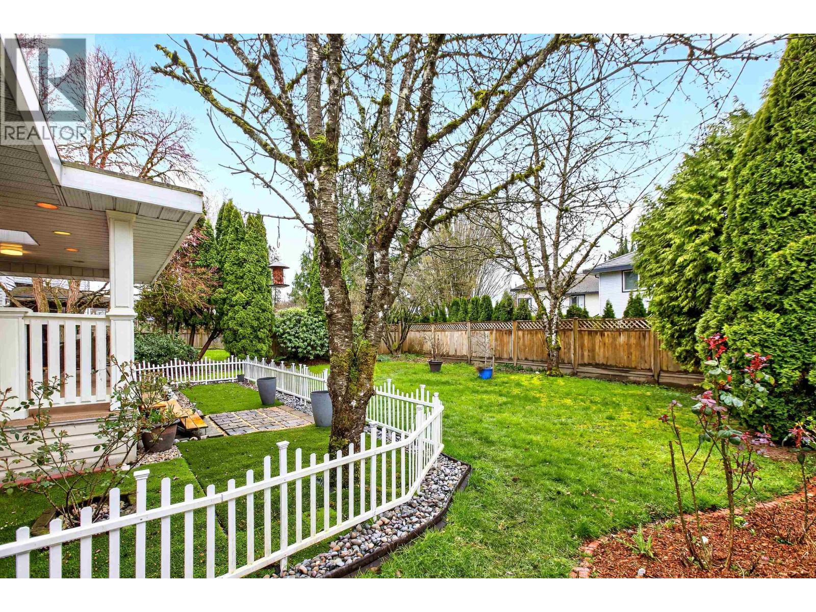 12335 206 Street, Maple Ridge, British Columbia  V2X 0M6 - Photo 32 - R3104186