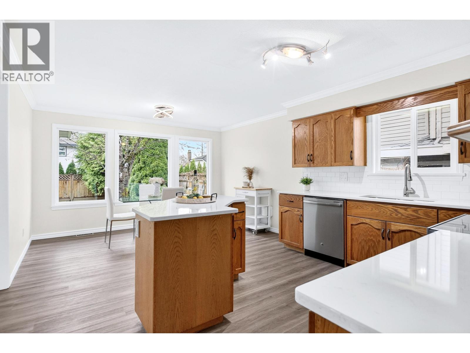 12335 206 Street, Maple Ridge, British Columbia  V2X 0M6 - Photo 9 - R3104186