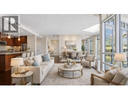 402 605 CLYDE AVENUE, West Vancouver, British Columbia