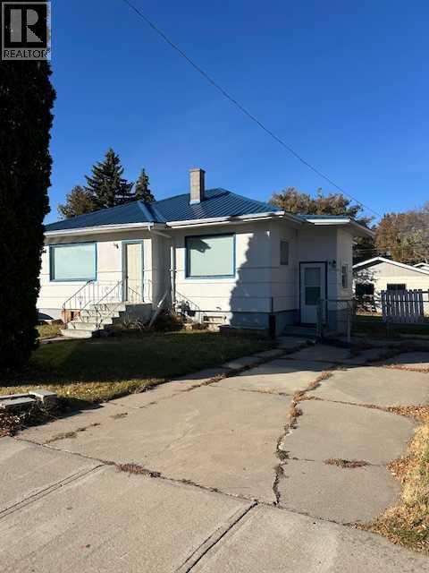 4817 51 Avenue, Taber, Alberta  T1G 1H1 - Photo 1 - A2266441
