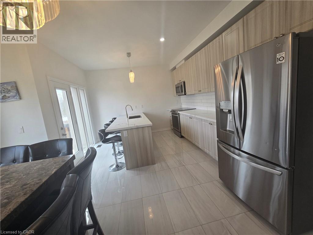 175 Gold Park Gate, Angus, Ontario  L3W 0B4 - Photo 10 - 40815546