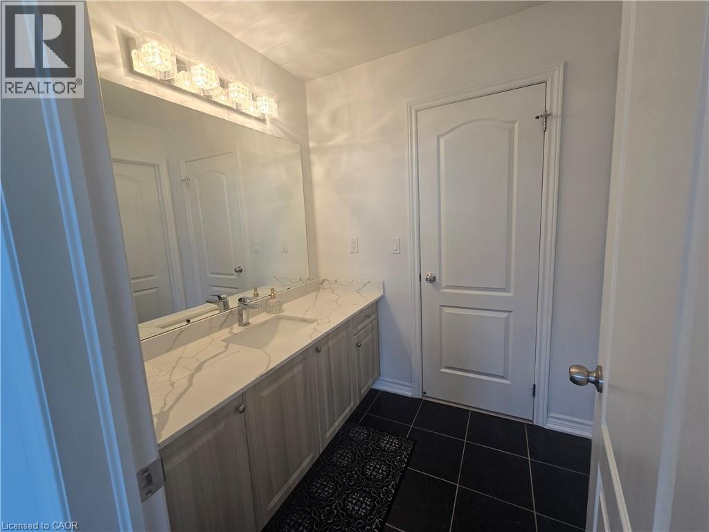 175 Gold Park Gate, Angus, Ontario  L3W 0B4 - Photo 22 - 40815546