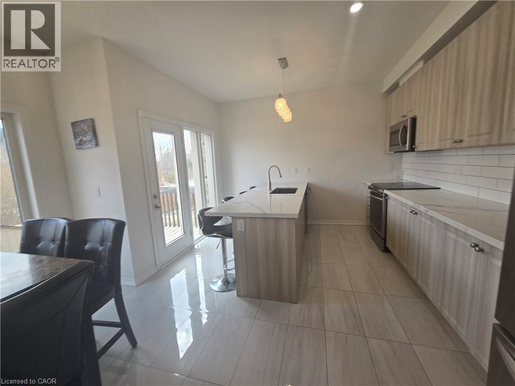 175 Gold Park Gate, Angus, Ontario  L3W 0B4 - Photo 9 - 40815546