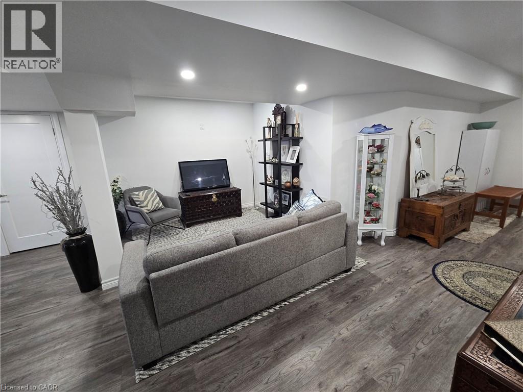 175 Gold Park Gate, Angus, Ontario  L3W 0B4 - Photo 31 - 40815546