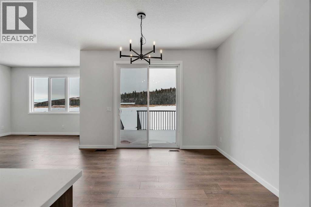 108 Creekview Manor Sw, Calgary, Alberta  T2X 4Y1 - Photo 12 - A2271874