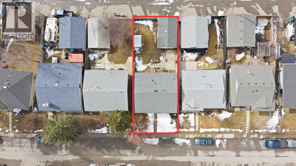 263 Doverview Crescent Se, Calgary, Alberta  T2B 1Y7 - Photo 35 - A2293665