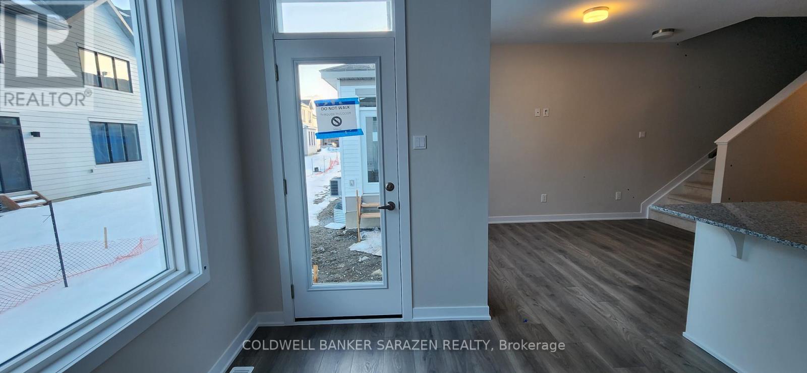 408 Les Emmerson Drive, Ottawa, Ontario  K2J 7L7 - Photo 7 - X12926876