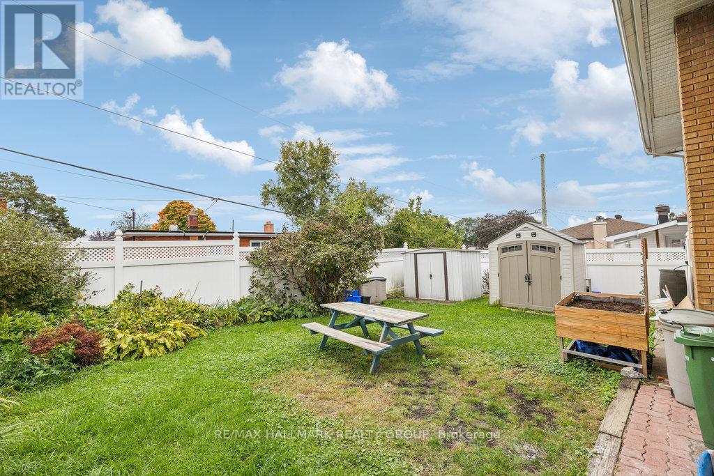264 Michel Circle, Ottawa, Ontario  K1L 7P9 - Photo 40 - X12926886