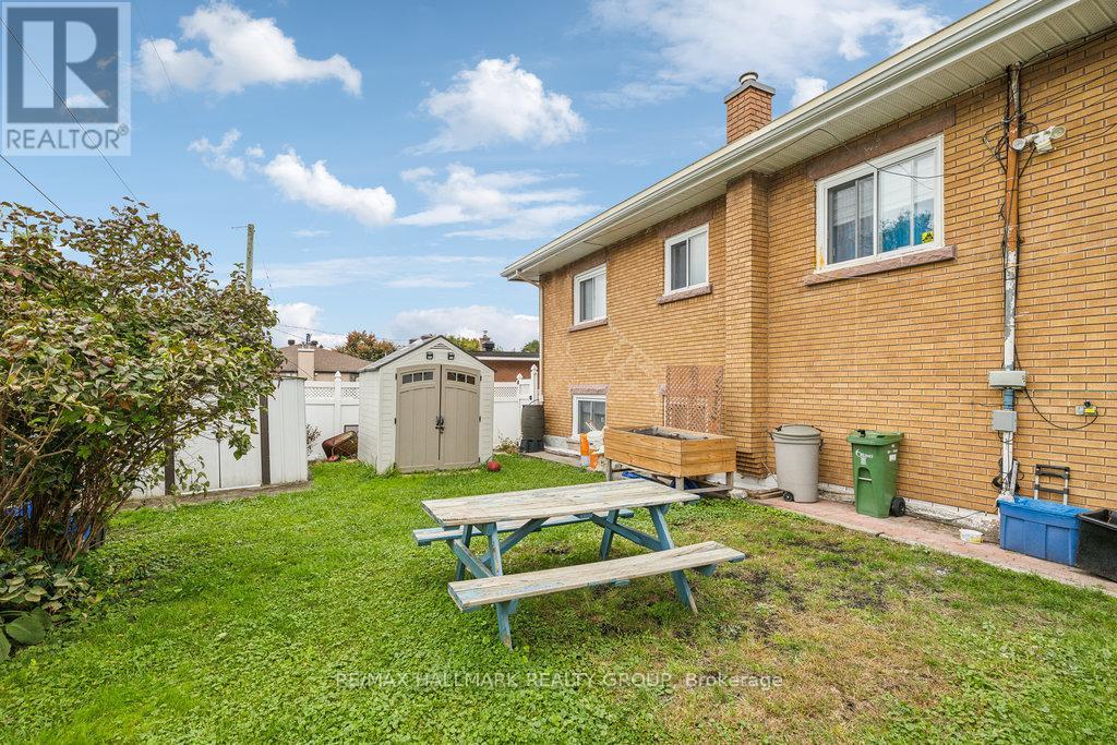264 Michel Circle, Ottawa, Ontario  K1L 7P9 - Photo 41 - X12926886
