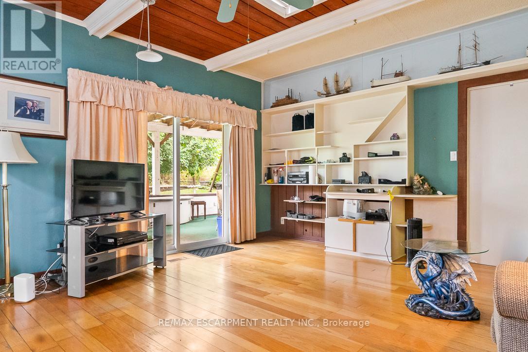 7 Delverton Place, Toronto, Ontario  M2S 1Y5 - Photo 15 - C12877442