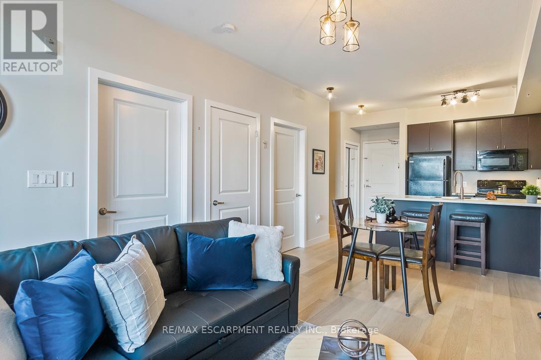 302 - 5020 Corporate Drive, Burlington, Ontario  L7L 0H7 - Photo 17 - W12476650