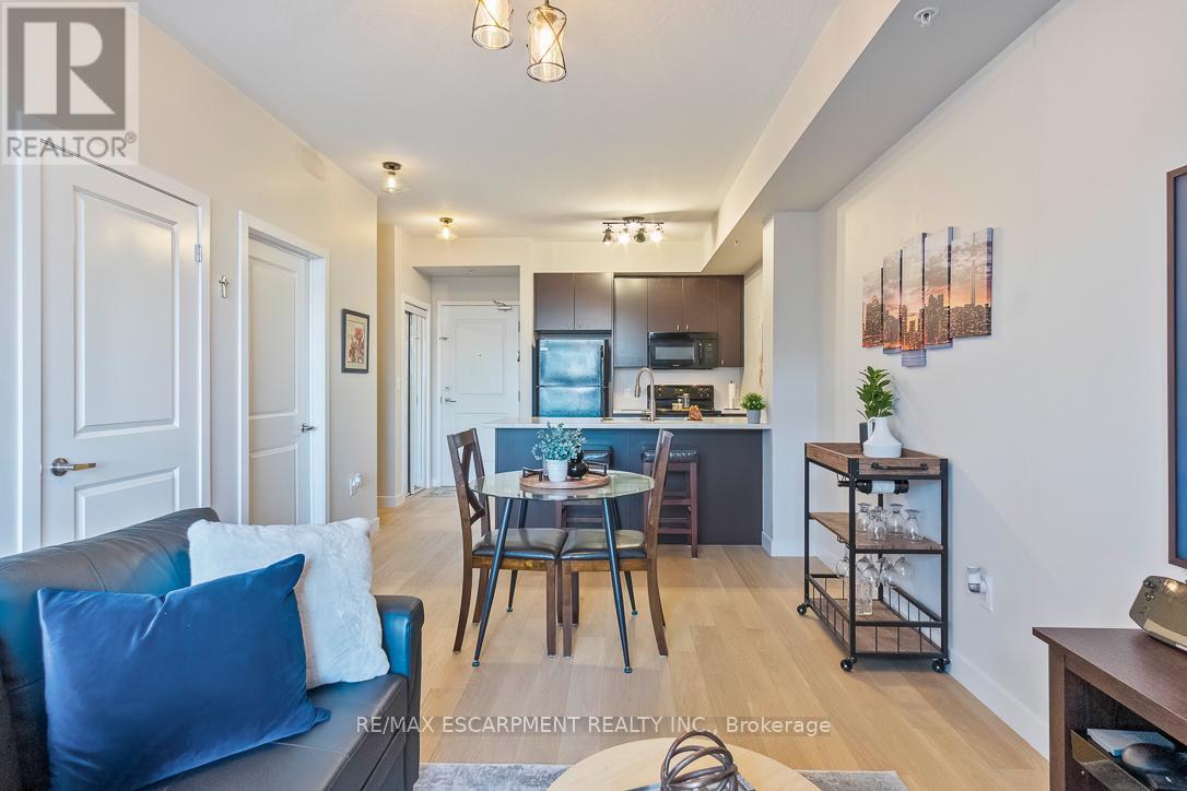 302 - 5020 Corporate Drive, Burlington, Ontario  L7L 0H7 - Photo 18 - W12476650