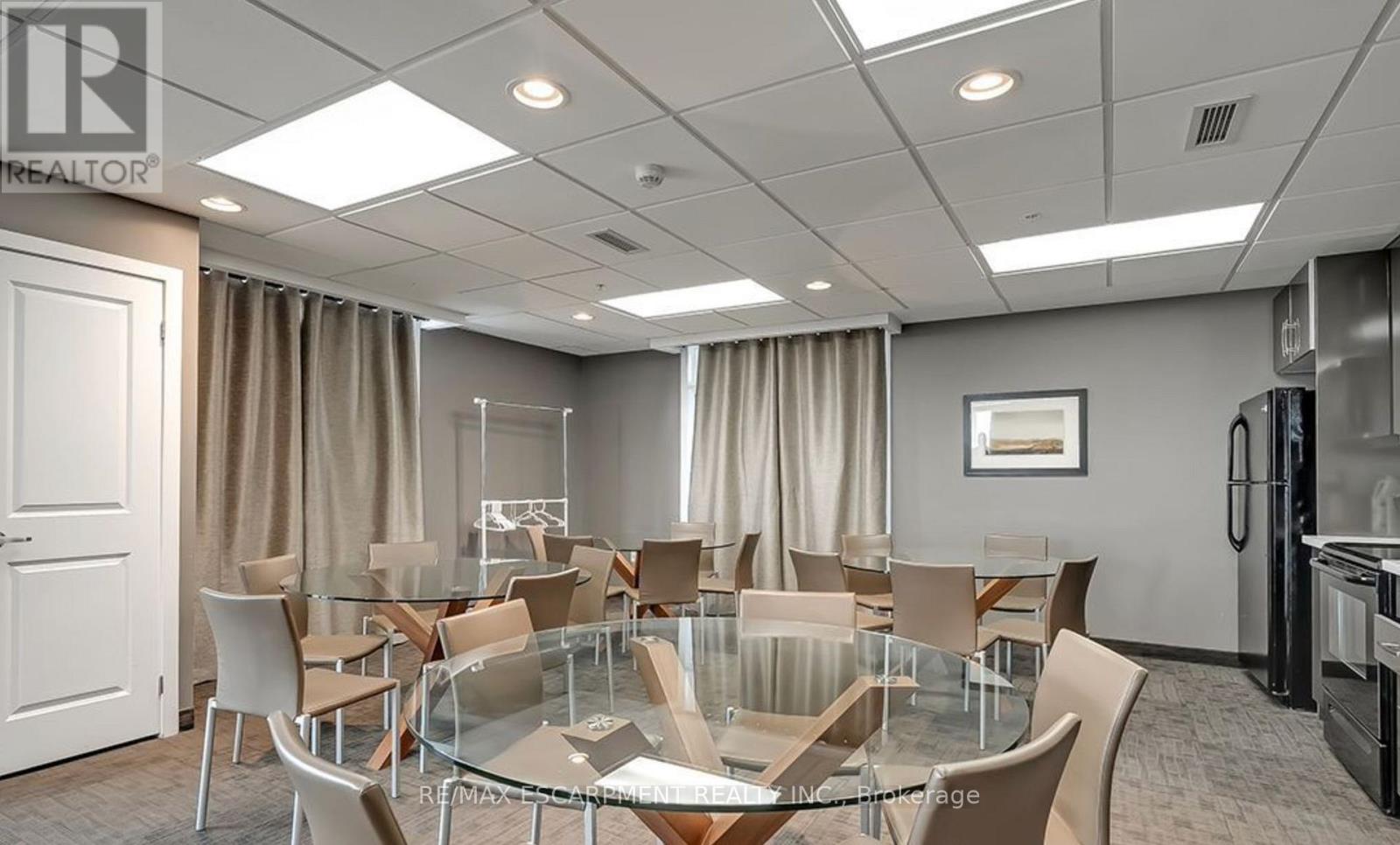 302 - 5020 Corporate Drive, Burlington, Ontario  L7L 0H7 - Photo 28 - W12476650